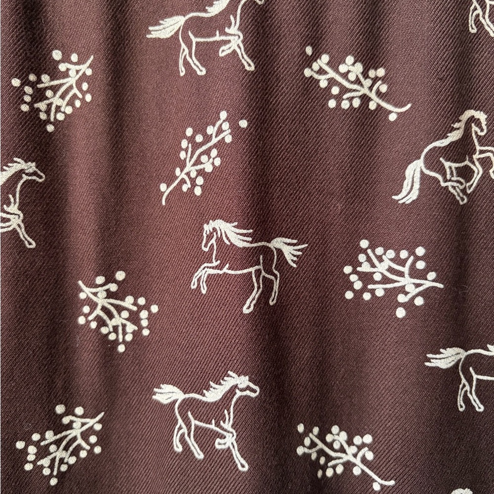 Coldwater Creek Horse Print Rayon Western Button Up Blouse Brown M - Picture 6 of 9